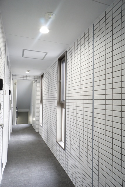 エスペランサ神田神保町の内観